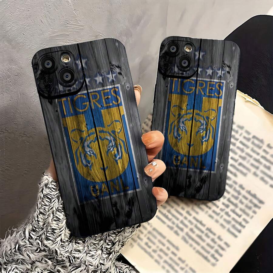 Fundas para teléfono con textura de madera de tigre azul y amarillo. Compatibles con , Apple, VIVO, OPPO, , Transsion, , y Honor. Fabricadas en silicona TPU, ofrecen protección contra golpes y caídas. - Negro - Ver 1