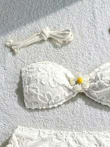 Swim Mod Set de 3 piezas: Top corto de tirantes finos, Bottom de triángulo con lazos laterales y minifalda con volantes y cordón - Blanco - Ver 3