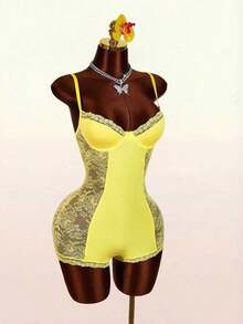 Mono Sexy con Encaje y Parches para Mujer de - Amarillo - Ver 8