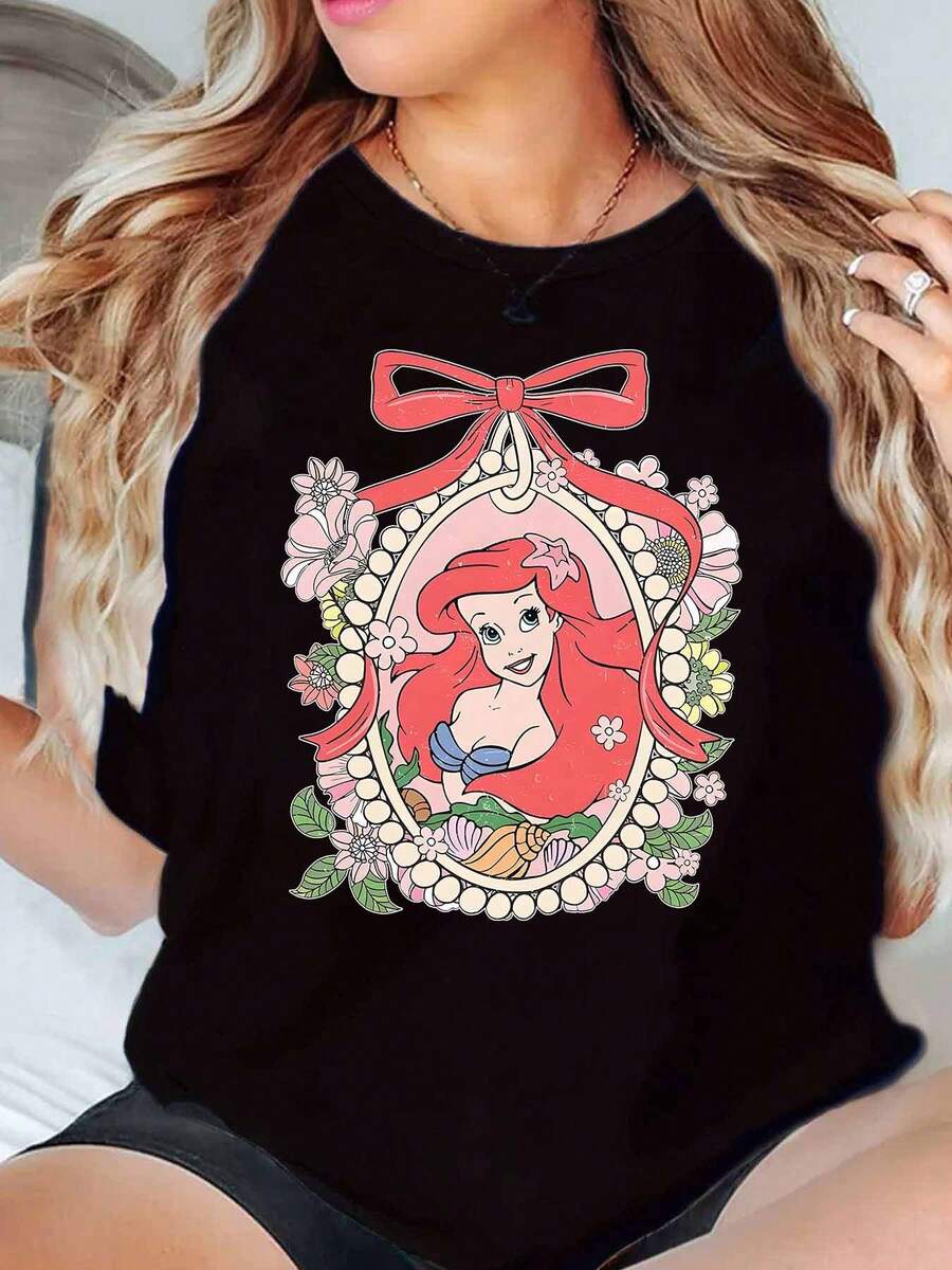 Ariel Princess In Floral Frame With Red Bow Print Disney Women T Shirt Round Neck Short Sleeve Casual Wear For Everyday And Holiday Soft Comfortable 220g - màu đen - Xem 1