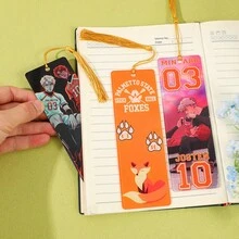 Thẻ đánh dấu sách bằng acrylic hình logo đội Fox Sports có tua rua - Thiết kế in hình nhân vật và số áo đấu, quà tặng lý tưởng cho người yêu sách và người hâm mộ thể thao. - Hình chữ nhật - Xem 8