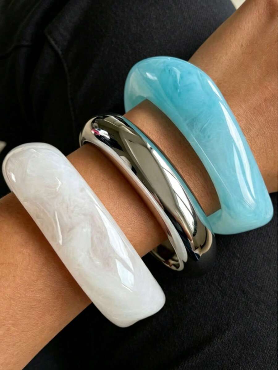 Brazalete asimétrico de resina transparente con diseño geométrico, joyería de brazalete de aleación para mujeres - Multicolor A - Ver 1