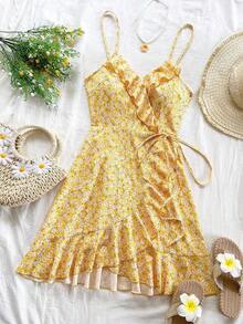 Vestido mini con estampado floral, volantes en el ruedo y sin mangas - Apropiado para la playa, el campo, festivales de música, atuendo de verano, uso casual y té de la tarde - Amarillo - Ver 4