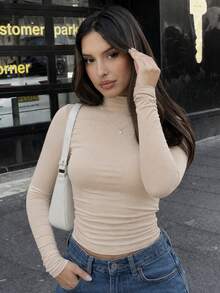 Women's Long Sleeve Turtleneck Blouse With Ribbed Knit Detail - Basic Style - Beis - Ver 2