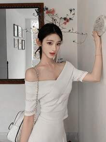 Bộ đồ 2 mảnh kiểu Pháp màu trắng, thắt eo, thời trang dành cho nữ, gồm áo cổ chữ V hở vai và chân váy xếp ly, thích hợp cho mùa hè. - trắng - Xem 4