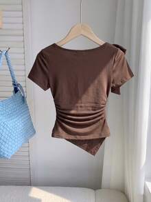Women's Brown Off-Shoulder Bowknot Fitted T-Shirt With Ruched Waist And Asymmetric Hem, Sexy And Sweet Style, Suitable For Summer - Coffee Brown - View 2