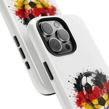 [Expédition 24h depuis DE] Étui de téléphone style football thème Allemagne, fond blanc très reconnaissable avec design de couleurs contrastées, résistant aux chocs, résistant à l'usure et texture douce pour la peau, compatible avec les modèles principaux, convient pour Apple 17/16/15/14/13/12/11/X/Pro/Plus/Pro Max, ainsi que S21/S22/S23/S24/S25/S26FE/Ultra/Plus et autres modèles. Le premier choix pour regarder le football, Unders - Image 1 pièce - Voir 8