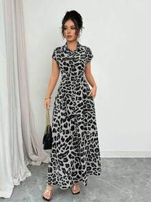 Vestido abotonado de manga corta con cuello, cintura ceñida y estampado de leopardo elegante para mujer - Gris - Ver 4