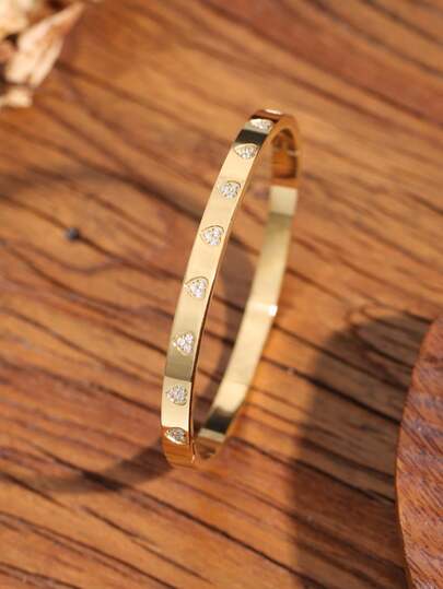 1 pieza Brazalete de acero inoxidable chapado en oro de 18K con forma de corazón con incrustaciones de diamantes de imitación, diseño de corazón romántico de lujo, hipoalergénico, sin decoloración, resistente al agua, resistente a arañazos, anti-oxidación, adecuado para el uso diario de las mujeres, citas, banquetes, fiestas, lugar de trabajo / uso en capas para múltiples ocasiones