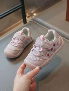 1 Pair Girls' Pink & White Mesh Strawberry Embroidery Hook & Loop Toddler Shoes, Korean Sweet Style, Suitable For Small & Medium Children Spring/Summer Daily Wear - Pink - View 3