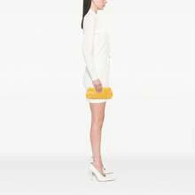 Authenticated Chanel PRE-OWNED Satin Crystal Camellia Evening Frame Clutch Bag - Màu vàng - Xem 8