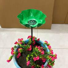 3D戶外鳥浴盆附插樁,紅色金屬鳥食盆,耐候防鏽,結構堅固穩定,多功能野鳥洗浴與餵食站,優雅景觀裝飾適用於花園、庭院、露台與後院 - A - 查看 9