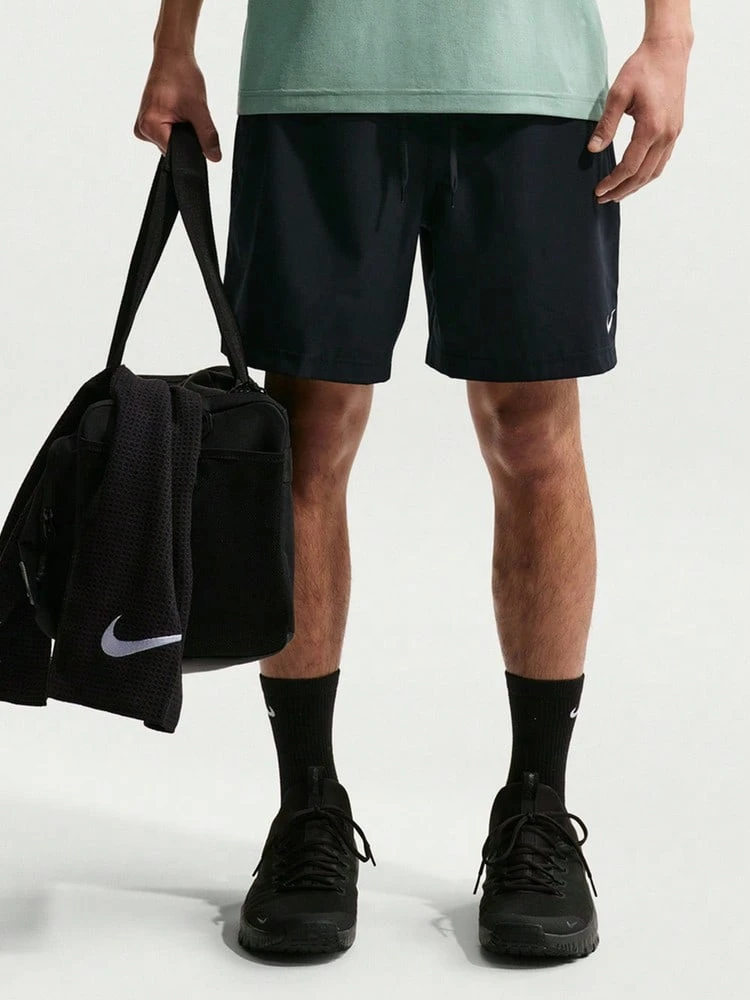 Nike Dri-FIT 男士多功能速干短裤 IF2785-010 - 黑色 - 查看 1