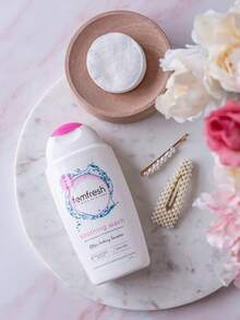 Femfresh Pembersih Kewanitaan, Pembersih Lembut dengan pH Seimbang, Formula Ringan Rendah Alergi, Perlindungan Bau, Untuk Kulit Sensitif, Menyegarkan & Menenangkan, Untuk Penggunaan Sehari-hari, 250ml/8.45 Fl.Oz - Cranberi - View 10