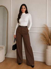 Elegant Women's Winter 2-Piece Set With High-Neck Long-Sleeve Bodysuit And Tailored Trousers + Belt - Winter Fashion - 白色褲子 棕色 - 查看 4