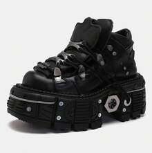Vintage spanische High-Top-Schuhe mit Metallkeilsohle, dicksohlige Schuhe aus Rindsleder, dunkle Plateau-Schuhe im Punk-Stil für Damen - Metallschnalle an der Schuhsohle - Übersicht 4