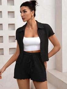 Conjunto casual de dos piezas para mujeres con top y pantalones cortos de manga corta con solapa de unicolor para el uso diario y de oficina - Negro - Ver 5