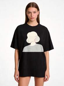 Women's Printed T-Shirt - Oversized Black Casual Short Sleeve Crew Neck T-Shirt With Minimalist Abstract Portrait Design. Relaxed Fit For All Seasons, Perfect For Everyday Wear And Holiday Outfits (Machine Washable). - 黑色 - 查看 1