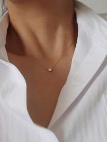 Nooxian Minimalist Chain Necklace - Yellow Gold 4 - View 4