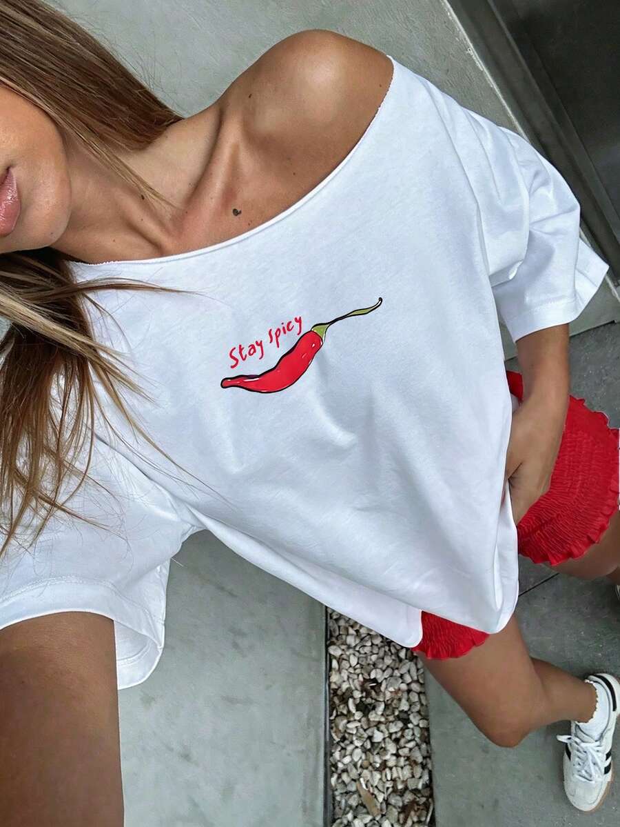 Hot Girl Hot Girl 圖案不對稱肩寬鬆大版短袖 T-Shirt 上衣 女款 夏季白色休閒 - 白色 - 查看 1