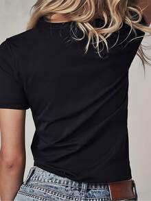Fashionable One-Piece Set, Women's Canada-Themed T-Shirt - Maple Leaf And Beaver Design For Canada Day - Soft And Breathable Black Tee With Red Lettering - Rop - 黑色 - 查看 3