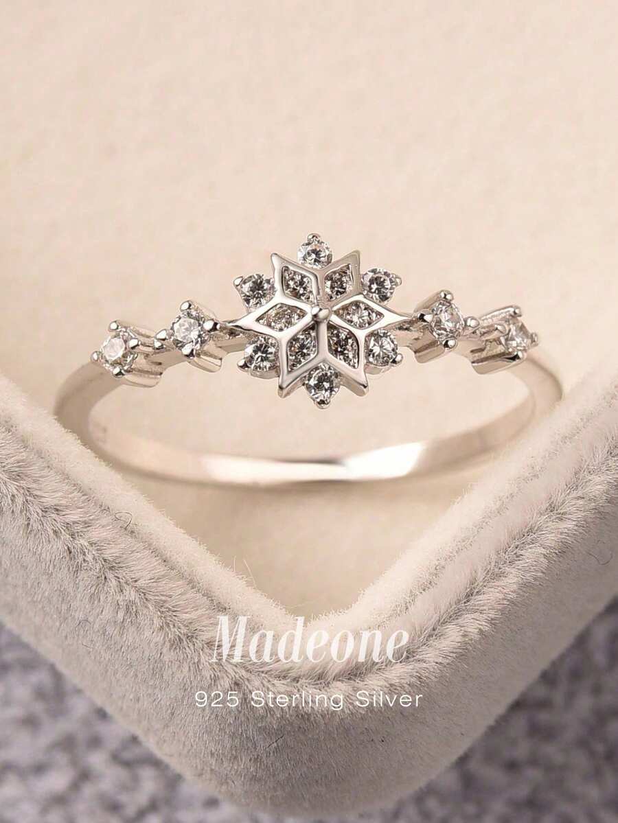 MADEONE 1枚优雅S925纯银锆石戒指，精致珠宝礼品，适合女孩、婚礼、晚宴、派对等场合。