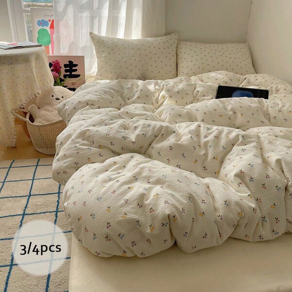 Juego de ropa de cama de 3/4 piezas, estilo suave coreano con edredón reversible de color cereza, cómodo y duradero, juego de ropa de cama de estilo femenino blanco lechoso, adecuado para todas las estaciones, incluye 1 pieza de edredón (sin relleno), 1 pieza de sábana, 1 pieza/2 piezas de funda de almohada (sin relleno)
