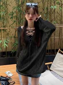 [Y6Y]女款米色寬鬆針織罩衫，V領長袖套頭衫，透氣鏤空網眼設計，適合秋季搭配背心層疊穿搭 - 黑色 - 查看 4