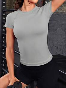 Camiseta deportiva de secado rápido para mujer, adecuada para entrenamiento, actividades al aire libre, fitness, correr, viajes, cómoda y ajustada - Gris - Ver 3