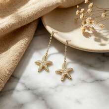 1 Pasang Anting Gantung Bintang Laut Warna Emas dengan Rhinestone, Menampilkan Rantai Kristal Berkilau dan Liontin Bintang Laut Rhinestone, Cocok untuk Pemakaian Sehari-hari Wanita, Kencan, Pesta, Jalan-jalan, dan Pemotretan - Yellow Gold - View 4