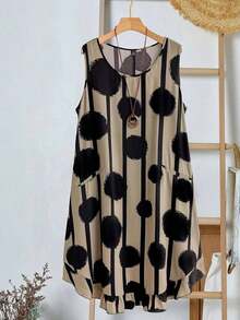 EMERY Vestido de verano casual de talla para mujer, de color verde militar sólido, sin mangas, con volantes en el bajo y parches de encaje en la espalda - Multicolor - Ver 9