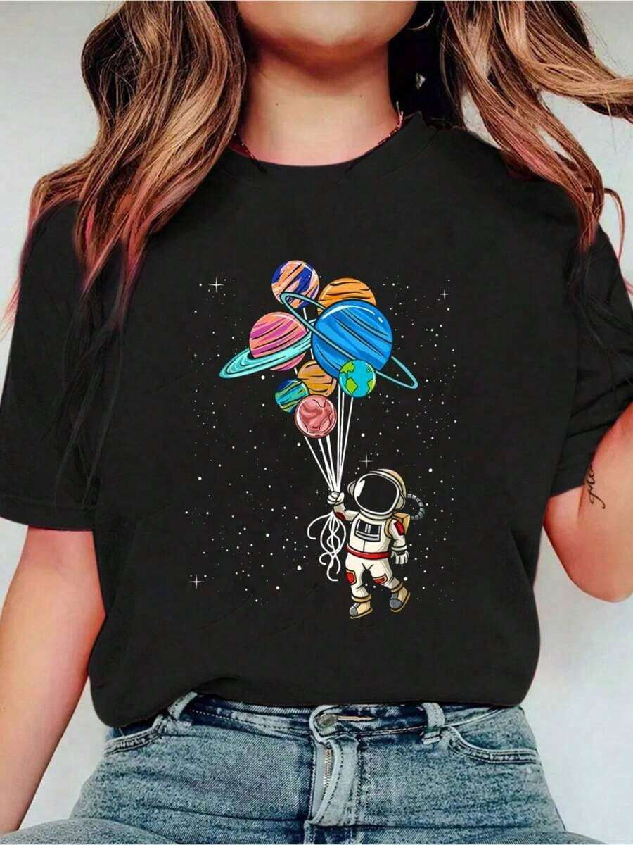 Camiseta con Estampado de Astronauta Sosteniendo Globos Planetarios para Niños y Niñas, Camiseta Casual de Cuello Redondo, Manga Corta, Estilo Deportivo, Ropa Casual Elegante/Estilo Urbano para Mujer - Negro - Ver 1