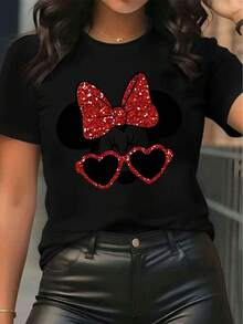 Disney-Licensed Women's Product Featuring A Printed Design, Red Sequin Bows, Heart-Shaped Glasses, And A Minnie Mouse Head. This Short-Sleeved, Round-Neck T-Shirt Is Casual, Comfortable, Stylish, And Versatile, Suitable For Spring And Summer. - màu đen - Xem 1