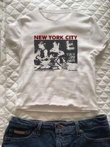 Camiseta Corta de Cuello Redondo para Mujer, Corte Ajustado, Estilo Y2K, con Gráfico de Banda de la Ciudad de Nueva York, Blanca, Casual, de Verano - Blanco - Ver 1