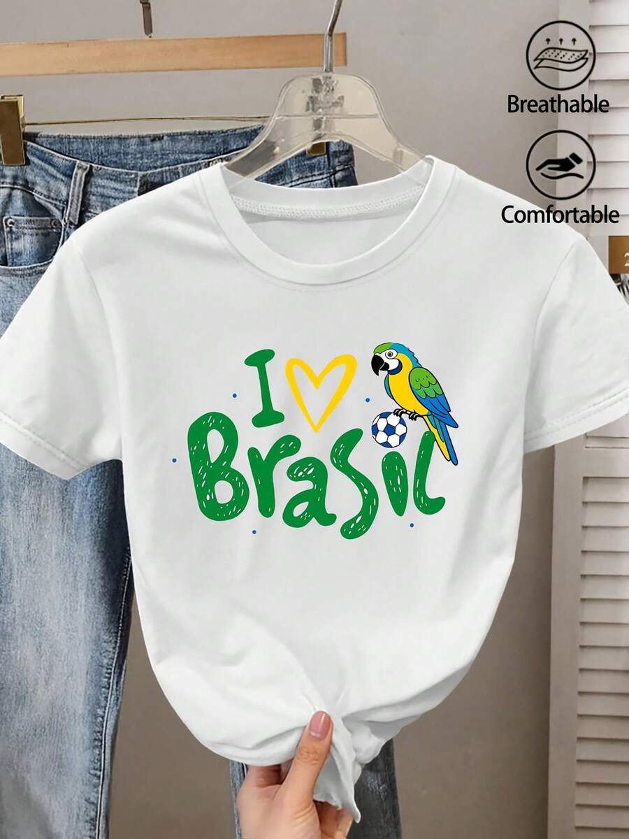 I Love The Vintage Short-Sleeved Crew Neck T-Shirt With Brazilian Parrot Football Print, A Cool Tropical Style Loose Top, Stylish Fan Fashion For Spring/Summer 2026, Versatile Women's Clothing For Everyday Wear, Available In Sizes S-XXL. - 白色 - 查看 1