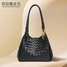 Bolso de mujer de cuero genuino tejido a mano BV Bottega Bang Bang de Andiamo Clutch Campana, bolso tipo cubo retro único con diseño de cuadros tejidos, bolso de mano versátil de estilo británico y lujo ligero, bolso de gran capacidad para mujer. - Verde matcha - Talla pequeña [Incluye bolsita y correa para el hombro] - Ver 1
