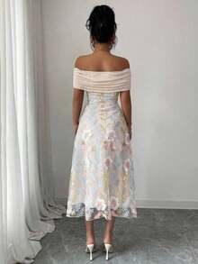 Vestido de verano minimalista y sexy con hombros descubiertos, bordado, parches de malla y volantes de punto de poliéster para mujer - Albaricoque - Ver 2