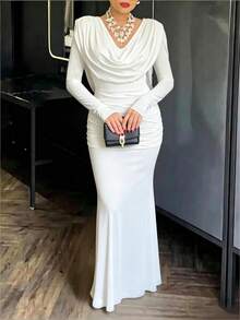 女款白色優雅長袖百褶修身長洋裝，垂領收腰魚尾下擺，適合復古正式場合與派對禮服 - 白色 - 查看 5