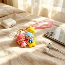 MINISO 三麗鷗卡通矽膠鑰匙圈手腕帶吊飾，可愛角色包包掛飾手機吊飾配件，適合日常攜帶、旅行穿搭、背包裝飾與托特包點綴 - 款式1 - 查看 3