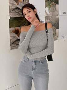 Camiseta ajustada de mujer de cuello de pico, azul marino sólido, ropa de primavera/verano/otoño, top de mujer de manga larga con hombros descubiertos - Gris 4 - Ver 8