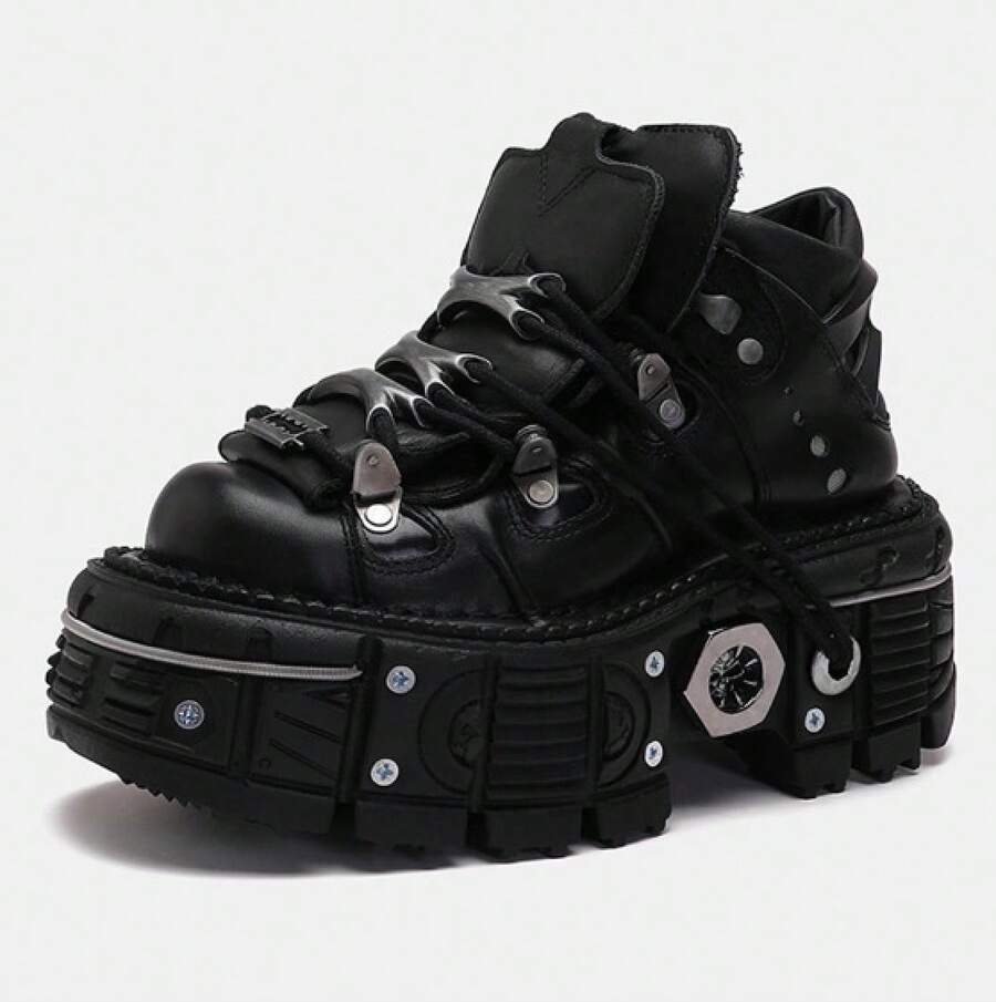 Vintage spanische High-Top-Schuhe mit Metallkeilsohle, dicksohlige Schuhe aus Rindsleder, dunkle Plateau-Schuhe im Punk-Stil für Damen - Metallschnalle an der Schuhsohle - Übersicht 1