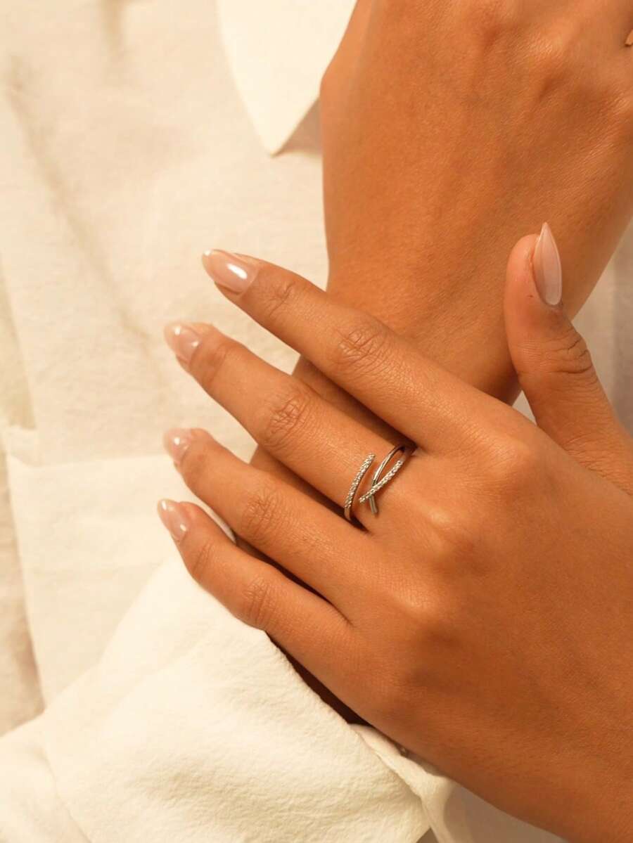 Nooxian 1pc Exquisite Luxury Sparkling Faux Platinum Copper Ring With Zirconia Stone, Adjustable - Silver - View 1