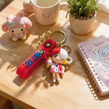 MINISO One Piece Uta 角色鑰匙圈，動漫迷你公仔包飾吊飾，附紅色矽膠掛繩與金色夾扣鉤，背包錢包配件，開學季禮物 - 樣式 1 - 查看 4