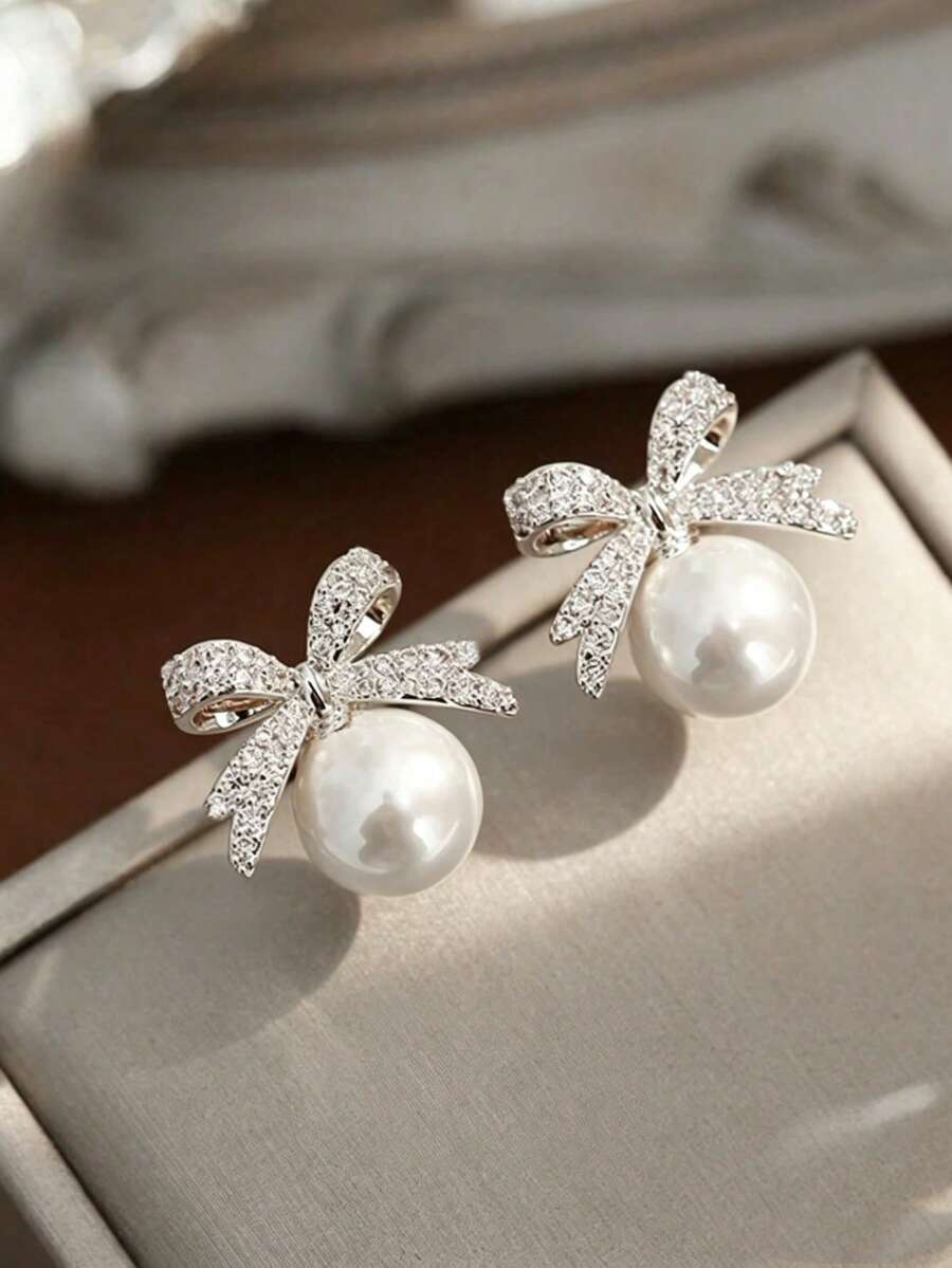 Faux Pearl Rhinestone Bow Decor Stud Earrings - Silver - View 1