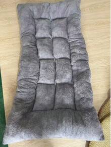 特大號柔軟舒適寵物狗床，厚實聚酯纖維狗沙發墊，適合大型犬 - Greyish White - 查看 10