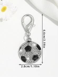 1pc Fashionable European And American Luxurious Creative Versatile World Cup Football Keychain, Suitable For Women's Car Keys, Bags, Decoration And Gifts - Silver - View 4