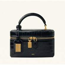 Negro con estampado de cocodrilo