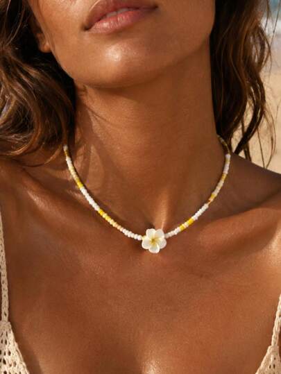 Plumeria Çiçekli Boncuklu Choker Kolye, Sarı Beyaz Boho Tohum Boncuklu Kadın Yaz Takısı