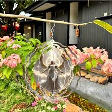 1个天使风铃旋转装饰,金属3D旋转风车,适用于户外庭院、露台和草坪,独特设计,是送给朋友、老师、感恩节、圣诞节、万圣节、乔迁之喜的绝佳礼物(尺寸:9.84英寸*9.84英寸,不含吊坠,款式随机) - A - 查看 5