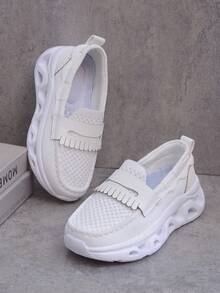 Summer Mesh Slip-On Kids' Sports Shoes For Boys And Girls, Fashionable Comfortable Anti-Slip Wear-Resistant Lightweight Stylish Driving Loafers, Suitable For Daily Wear - White - View 6
